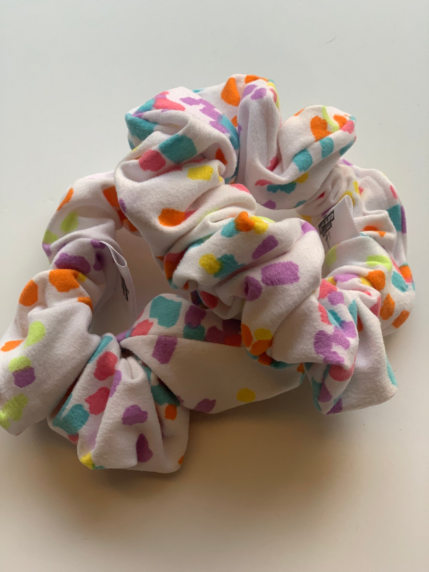 Colorful Confetti - Knit Scrunchie
